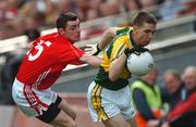 16 September 2007; Marc O Se, Kerry, in action against Donncha O'Connor, Cork. Bank of Ireland All-Ireland Senior Football Championship Final, Kerry v Cork, Croke Park, Dublin. Picture credit; Paul Mohan / SPORTSFILE