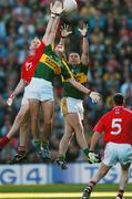 16 September 2007; Nicholas Murphy, Cork, in action against Eoin Brosnan and Darragh O' Se, right, Kerry. Bank of Ireland All-Ireland Senior Football Championship Final, Kerry v Cork, Croke Park, Dublin. Picture credit; Paul Mohan / SPORTSFILE