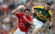 16 September 2007; Donncha O'Connor, Cork, in action against Tomas O Se, Kerry. Bank of Ireland All-Ireland Senior Football Championship Final, Kerry v Cork, Croke Park, Dublin. Picture credit; Brian Lawless / SPORTSFILE