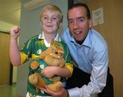 17 September 2007; Kerry senior football manager Pat O'Se with Darragh O'Brien, from Tralee, along on a visit to Our Lady's Hospital for Sick Children. Crumlin, Dublin. Picture credit; Pat Murphy / SPORTSFILE