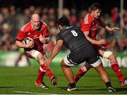 17 January 2015; Paul O'Connell, Munster, in action against Billy Vunipola, Saracens. European Rugby Champions Cup 2014/15, Pool 1, Round 5, Saracens v Munster. Allianz Park, London, England. Picture credit: Brendan Moran / SPORTSFILE