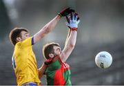 18 January 2015; Enda Smith, Roscommon, in action against Seamus O'Shea, Mayo. FBD League, Section A, Round 3, Mayo v Roscommon, Elverys MacHale Park, Castlebar, Co. Mayo. Picture credit: David Maher / SPORTSFILE