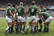 30 September 2007; Ireland captain Brian O'Driscoll speaks to team-mates after Argentina score their first try. 2007 Rugby World Cup, Pool D, Ireland v Argentina, The Parc des Princes, Paris, France. Picture credit; Paul Thomas / SPORTSFILE
