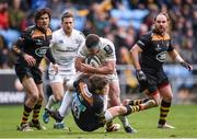 24 January 2015; Fergus McFadden, Leinster, is tackled by Elliot Daly, Wasps. European Rugby Champions Cup 2014/15, Pool 2, Round 6, Wasps v Leinster. Ricoh Arena, Coventry, England. Picture credit: Stephen McCarthy / SPORTSFILE