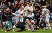 24 January 2015; Devin Toner, Leinster, is tackled by Nathan Hughes, Wasps. European Rugby Champions Cup 2014/15, Pool 2, Round 6, Wasps v Leinster. Ricoh Arena, Coventry, England. Picture credit: Stephen McCarthy / SPORTSFILE