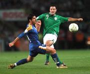 17 October 2007; Andy Reid, Republic of Ireland, in action against Marios Nikolaou, Cyprus. 2008 European Championship Qualifier, Republic of Ireland v Cyprus, Croke Park, Dublin. Picture credit; Brian Lawless / SPORTSFILE