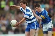 21 October 2007; Barry Regan, Navan O'Mahony's, in action against Andrew Collins, Senechalstown. Meath Senior Football Championship Final, Senechalstown v Navan O'Mahony's, Pairc Tailteann, Navan, Co. Meath. Picture credit: Brian Lawless / SPORTSFILE