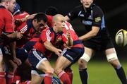 26 October 2007; Munster's Peter Stringer gets his pass away from a ruck. Magners League, Glasgow Warriors v Munster, Firhill, Glasgow, Scotland. Picture credit; Dave Gibson / SPORTSFILE *** Local Caption ***