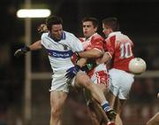 29 October 2007; Kevin Golden, St Vincent's, in action against Martin Cahill, left, and Mark Cahill, St Brigid's. Dublin Club Football Championship Final, St Vincent's v St Brigid's, Parnell Park, Dublin. Picture credit; Caroline Quinn/ SPORTSFILE *** Local Caption ***