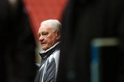 16 November 2007; Sir Bobby Robson, FAI International Football Consultant, watches on during squad training. Republic of Ireland Squad Training, Millennium Stadium, Cardiff, Wales. Picture credit; David Maher / SPORTSFILE