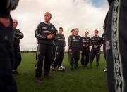 24 April 2000; Manager Don Givens talks to his players during a Republic of Ireland U21 Training Session at AUL Complex in Clonshaugh, Dublin. Photo by David Maher/Sportsfile