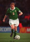 26 April 2000; Steve Staunton of Republic of Ireland during the International Friendly match between Republic of Ireland and Greece at Lansdowne Road in Dublin. Photo by David Maher/Sportsfile