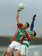 25 November 2007; Kevin Gorman, Kilcummin, contests a high ball with Patrick Lynch, Ballinacourty. AIB Munster Senior Club Football Championship Semi-Final, Kilcummin, Kerry, v Ballinacourty, Waterford. Fitzgerald Stadium, Killarney, Co. Kerry. Picture credit; Brendan Moran / SPORTSFILE