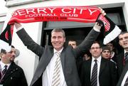 28 December 2007; The newly appointed Derry City manager Stephen Kenny after a press conference to re-introduce him to the club. Delacroix Lounge, Derry. Picture credit: Oliver McVeigh / SPORTSFILE