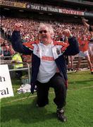 7 May 2000; Louth Manager Paddy Clarke celebrates his sides last point, leading to victory over Offaly, during the Church & General National Football League Division 2 Final match between Louth and Offaly at Croke Park in Dublin. Photo by Ray McManus/Sportsfile