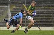 1 March 2015; Tommy Walsh, Kerry, in action against Michael Fitzsimons, Dublin. Allianz Football League, Division 1, Round 3, Kerry v Dublin. Fitzgerald Stadium, Killarney, Co. Kerry. Picture credit: Diarmuid Greene / SPORTSFILE