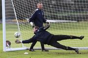 4 February 2008; Northern Ireland goalkeepers Alan Mannus, front, and Maik Taylor in action during squad training. Northern Ireland squad training, Greenmount College, Belfast, Co. Antrim. Picture credit; Oliver McVeigh / SPORTSFILE