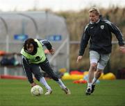 5 February 2008; Republic of Ireland's Stephen Hunt, left, in action against his team-mate Damien Duff during squad training. Gannon Park, Malahide, Co. Dublin. Picture credit: David Maher / SPORTSFILE