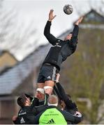 3 March 2015; Munster's Donncha O'Callaghan wins possession in a lineout during squad training. University of Limerick, Limerick. Picture credit: Diarmuid Greene / SPORTSFILE