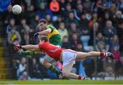 8 March 2015; Stephen O'Brien, Kerry, in action against Stephen O'Donoghue, Cork. Allianz Football League, Division 1, Round 4, Cork v Kerry, Páirc Uí Rinn, Cork. Picture credit: Brendan Moran / SPORTSFILE