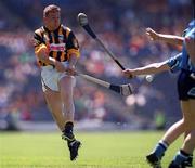 18 June 2000; Charlie Carter of Kilkenny during the Guinness Leinster Senior Hurling Championship Semi-Final match between Kilkenny and Dublin at Croke Park in Dublin. Photo by Ray McManus/Sportsfile