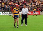 11 June 2000; Clare manager Ger Loughnane with full-back Brian Lohan prior to the Guinness Munster Senior Hurling Championship Semi-Final match between Tipperary and Clare at Páirc Uí Chaoimh in Cork. Photo by Ray McManus/Sportsfile