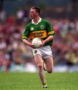 18 June 2000; Tomás Ó Sé of Kerry during the Bank of Ireland Munster Senior Football Championship Semi-Final match between Kerry and Cork at Fitzgerald Stadium in Killarney, Kerry. Photo by Brendan Moran/Sportsfile