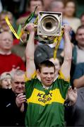 2 May 2004; Kerry captain Tomás Ó Sé lifts the cup following the Allianz National Football League Division 1 Final between Kerry and Galway at Croke Park in Dublin. Photo by David Maher/Sportsfile