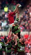 27 May 2000; Munster's John Langford takes possession from a lineout ahead of Tim Rodber of Northampton Saints during the Heineken Cup Final between Munster and Northampton Saints at Twickenham Stadium in London, England. Photo by Brendan Moran/Sportsfile