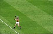5 September 2010; Kilkenny's Henry Shefflin takes a free before going off with an injury in the first half. GAA Hurling All-Ireland Senior Championship Final, Kilkenny v Tipperary, Croke Park, Dublin. Picture credit: Brendan Moran / SPORTSFILE
