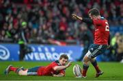 28 March 2015; JJ Hanrahan, Munster, kicks a conversion with the assistance of team-mate Neil Cronin. Guinness PRO12, Round 18, Munster v Connacht. Thomond Park, Limerick. Picture credit: Diarmuid Greene / SPORTSFILE