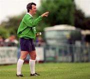 4 June 2000; London manager Tommy McDermott during the Bank of Ireland Connacht Senior Football Championship Quarter-Final match between London and Roscommon at Emerald GAA Grounds in Ruislip, England. Photo by Aoife Rice/Sportsfile