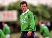 4 June 2000; London manager Tommy McDermott during the Bank of Ireland Connacht Senior Football Championship Quarter-Final match between London and Roscommon at Emerald GAA Grounds in Ruislip, England. Photo by Aoife Rice/Sportsfile