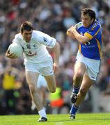 18 May 2008; John Doyle, Kildare, in action against Mick McLoughlin, Wicklow. GAA Football Leinster Senior Championship 1st Round, Kildare v Wicklow, Croke Park, Dublin. Picture credit: Ray McManus / SPORTSFILE