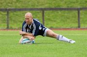 20 May 2008; Munster's Peter Stringer during squad training. Munster rugby squad training, University of Limerick, Limerick. Picture credit: Kieran Clancy / SPORTSFILE