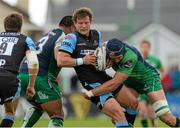 25 April 2015; Peter Horne, Glasgow Warriors, is tackled by Ultan Dillane, Connacht. Guinness PRO12, Round 20, Connacht v Glasgow Warriors. Sportsground, Galway. Picture credit: Oliver McVeigh / SPORTSFILE