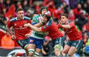 25 April 2015; Francesco Minto, Benetton Treviso, is tackled by Tommy O'Donnell, Munster. Guinness PRO12, Round 20, Munster v Benetton Treviso. Irish Independent Park, Cork. Picture credit: Ramsey Cardy / SPORTSFILE