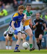 25 April 2015; Cian Farrelly, Longford, in action against Niall Smith, Offaly. Allianz Football League, Division 4, Final, Longford v Offaly. Croke Park, Dublin. Photo by Sportsfile