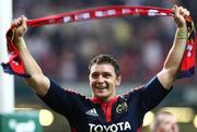 24 May 2008; Munster's David Wallace celebrates victory. Heineken Cup Final, Munster v Toulouse, Millennium Stadium, Cardiff, Wales. Picture credit: Oliver McVeigh / SPORTSFILE