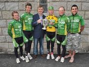 25 May 2008; An Post Chief Exectuive Donal Connell with memeber of the An Post sponsored Sean Kelly team, from left, Paidi O'Brien, Daniel Lloyd, Stephen Gallagher, Benny de Schrooder and Mark Cassidy. FBD Insurance Ras 2008 - Stage 8, Newbridge - Skerries. Picture credit: Stephen McCarthy / SPORTSFILE