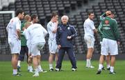 28 May 2008; Republic of Ireland manager Giovanni Trapattoni with his players during squad training. Craven Cottage, London, England. Picture credit: David Maher / SPORTSFILE