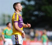 1 June 2008; Matty Forde, Wexford, watches his winning point over the bar against Meath. GAA Football Leinster Senior Championship Quarter-Final, Meath v Wexford, Dr. Cullen Park, Carlow. Picture credit: Matt Browne / SPORTSFILE