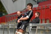 5 May 2015; Munster's Donncha O'Callaghan shares a laugh with Ireland scrum coach Greg Feek, left, and Ireland assistant coach Simon Easterby at the end of squad training. Munster Rugby Squad Training, Thomond Park, Limerick.  Picture credit: Diarmuid Greene / SPORTSFILE