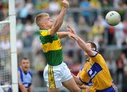 15 June 2008; Tommy Walsh, Kerry, in action against Conor Whelan, Clare. GAA Football Munster Senior Championship Semi-Final, Kerry v Clare, Fitzgerald Stadium, Killarney, Co. Kerry. Picture credit: Stephen McCarthy / SPORTSFILE
