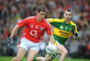 6 July 2008; Daniel Goulding, Cork, in action against Marc O'Se, Kerry. GAA Football Munster Senior Championship Final, Kerry v Cork, Pairc Ui Chaoimh, Cork. Picture credit: Stephen McCarthy / SPORTSFILE