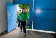 24 May 2015; Limerick manager TJ Ryan arrives in Semple Stadium. Munster GAA Hurling Senior Championship Quarter-Final, Clare v Limerick. Semple Stadium, Thurles, Co. Tipperary. Picture credit: Dáire Brennan / SPORTSFILE