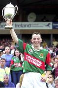 30 July 2000; Mayo captain Rory Keane lifts the cup following the Connacht Minor Football Championship Final between Roscommon and Mayo at Dr Hyde Park in Roscommon. Photo by David Maher/Sportsfile
