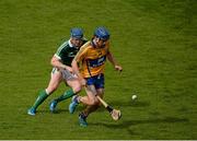 24 May 2015; Shane O'Donnell, Clare, in action against Séamus Hickey, Limerick. Munster GAA Hurling Senior Championship Quarter-Final, Clare v Limerick. Semple Stadium, Thurles, Co. Tipperary. Picture credit: Dáire Brennan / SPORTSFILE