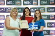 29 May 2015; Sinéad Goldrick, Dublin, centre, is presented with her TESCO Team of the League award for Division 1 by Marie Hickey, LGFA President, left, and Lynn Moynihan, Tesco Marketing Manager. TESCO Team of the League, Croke Park, Dublin. Picture credit: Piaras Ó Mídheach / SPORTSFILE