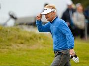 30 May 2015; Soren Kjeldsen, Denmark, tips his hat to the crowd as he walks on to the 18th Green. Dubai Duty Free Irish Open Golf Championship 2015, Day 3. Royal County Down Golf Club, Co. Down. Picture credit: Oliver McVeigh / SPORTSFILE